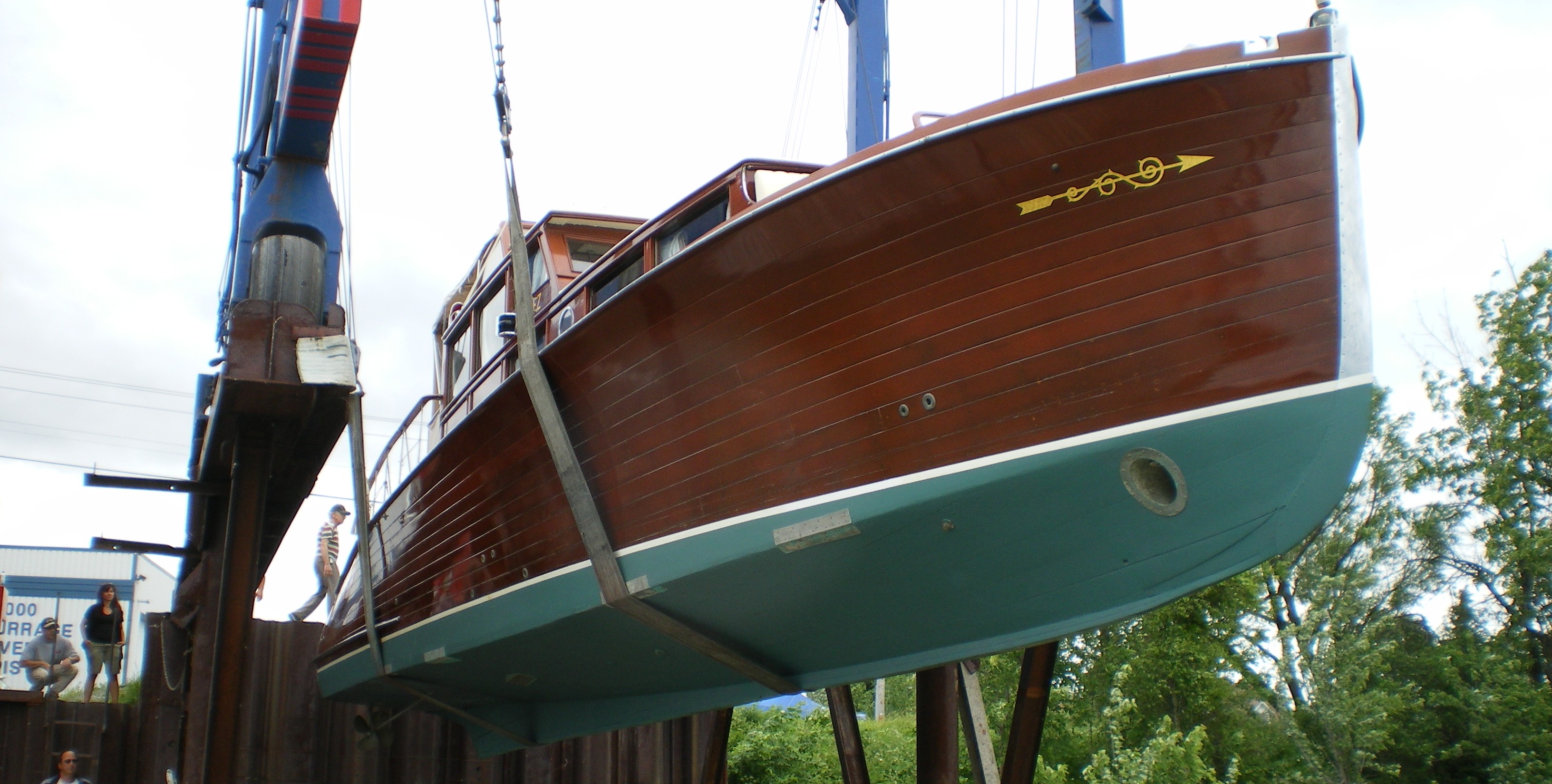 Allez — 1930 Chris Craft Commuter
