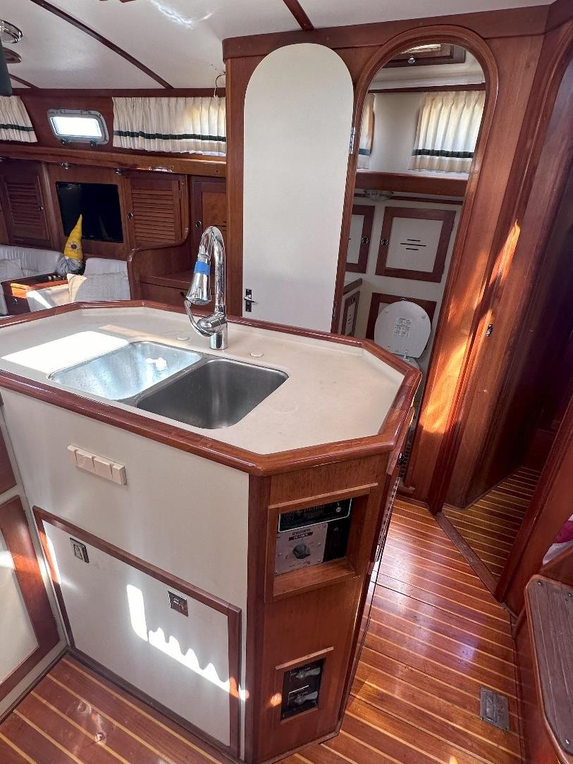 Amelie — Alden 50 Sloop — photo 28