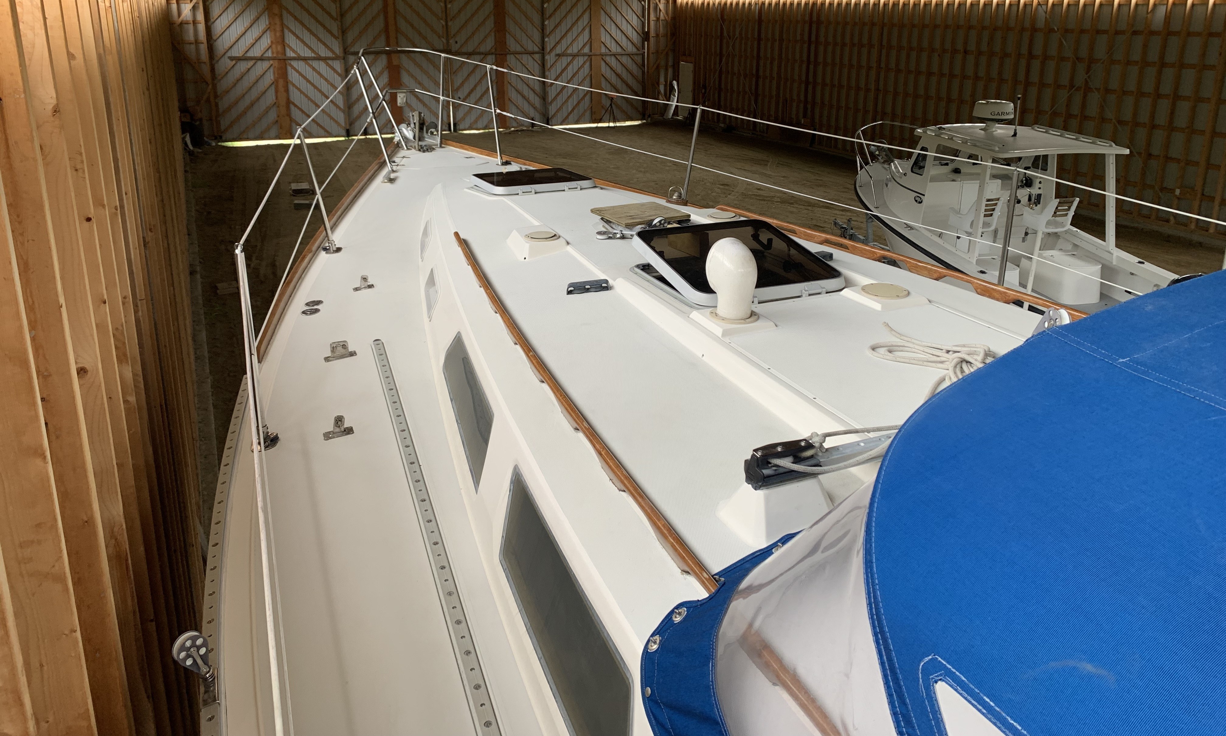 Attitude — Sabre 34 Targa Aft-Cabin Sloop — photo 6