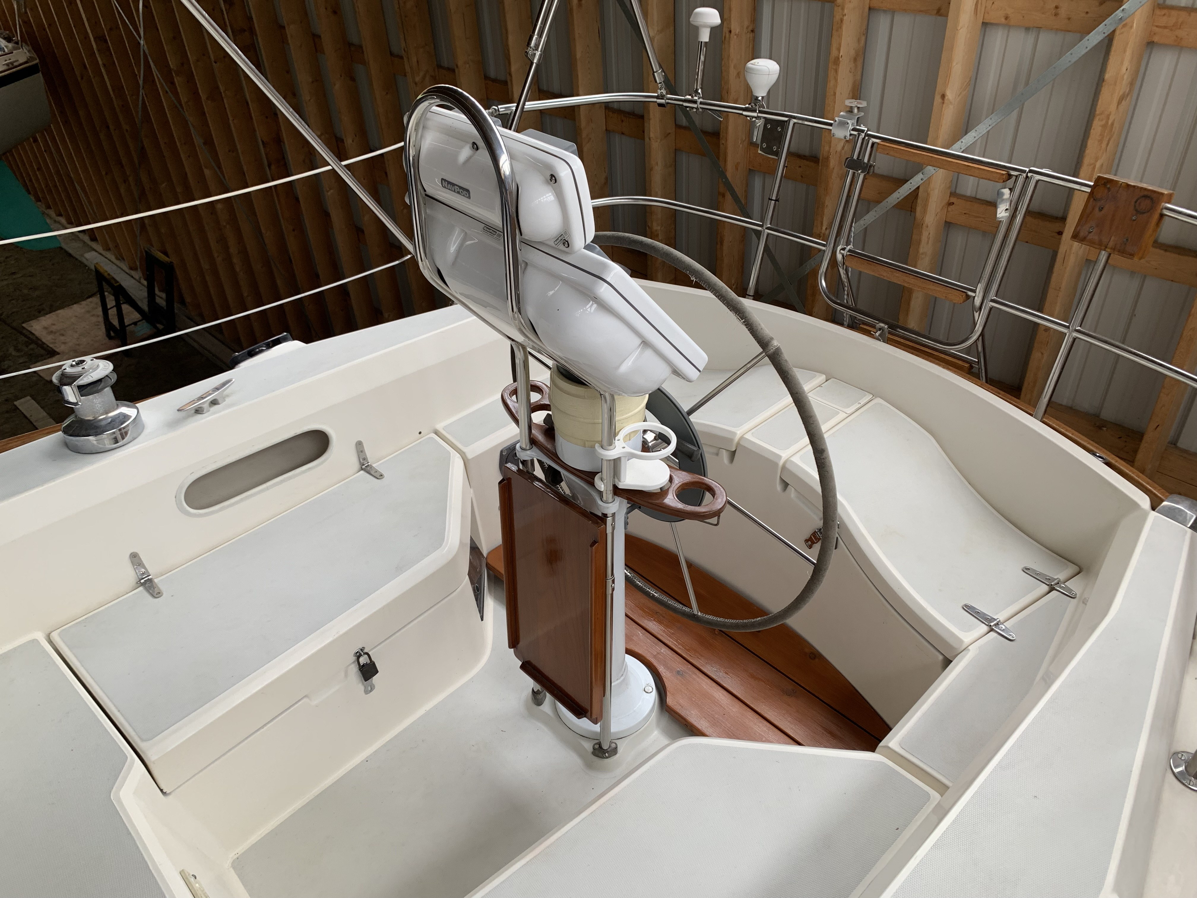 Attitude — Sabre 34 Targa Aft-Cabin Sloop — photo 10