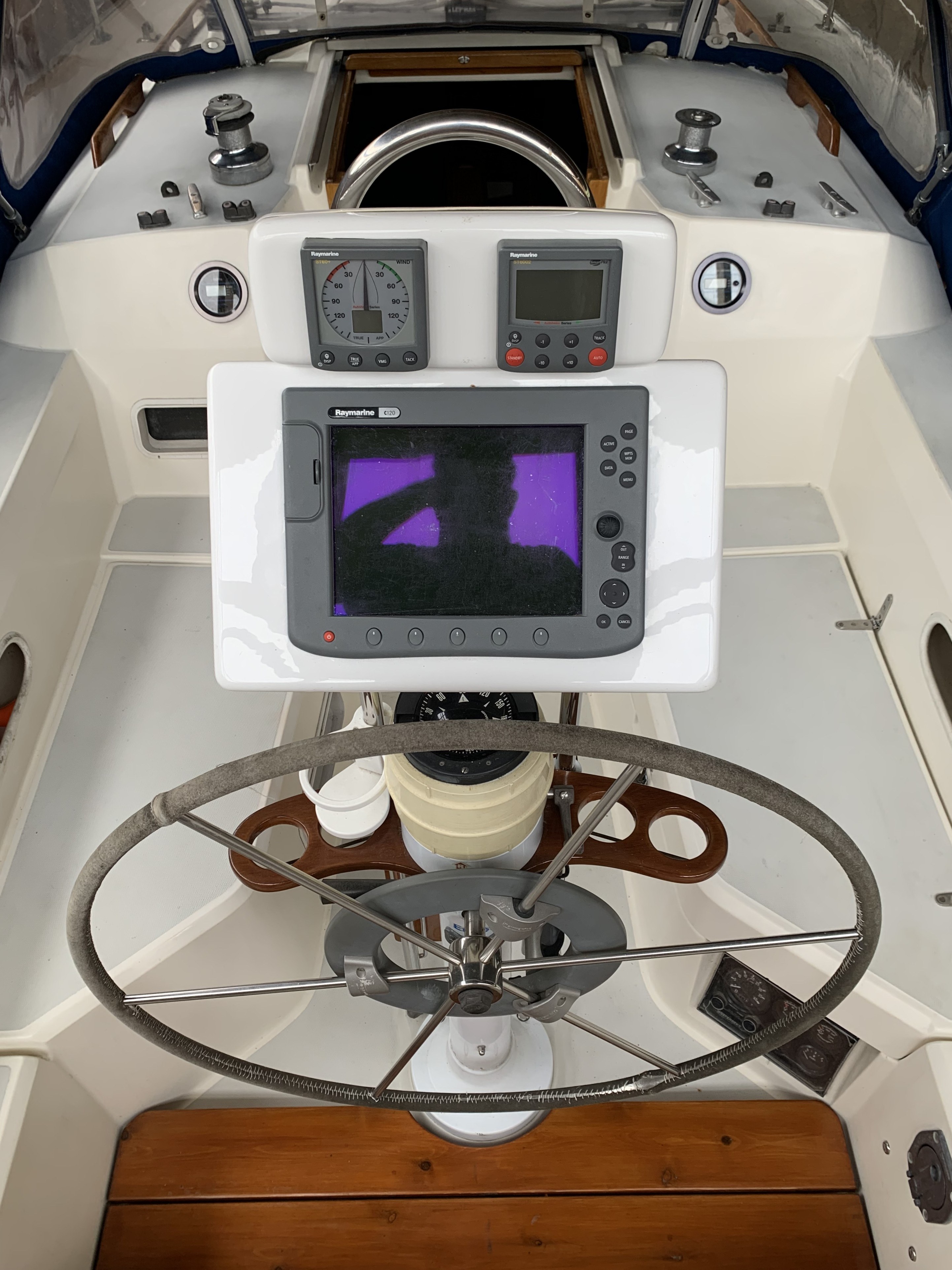 Attitude — Sabre 34 Targa Aft-Cabin Sloop — photo 13