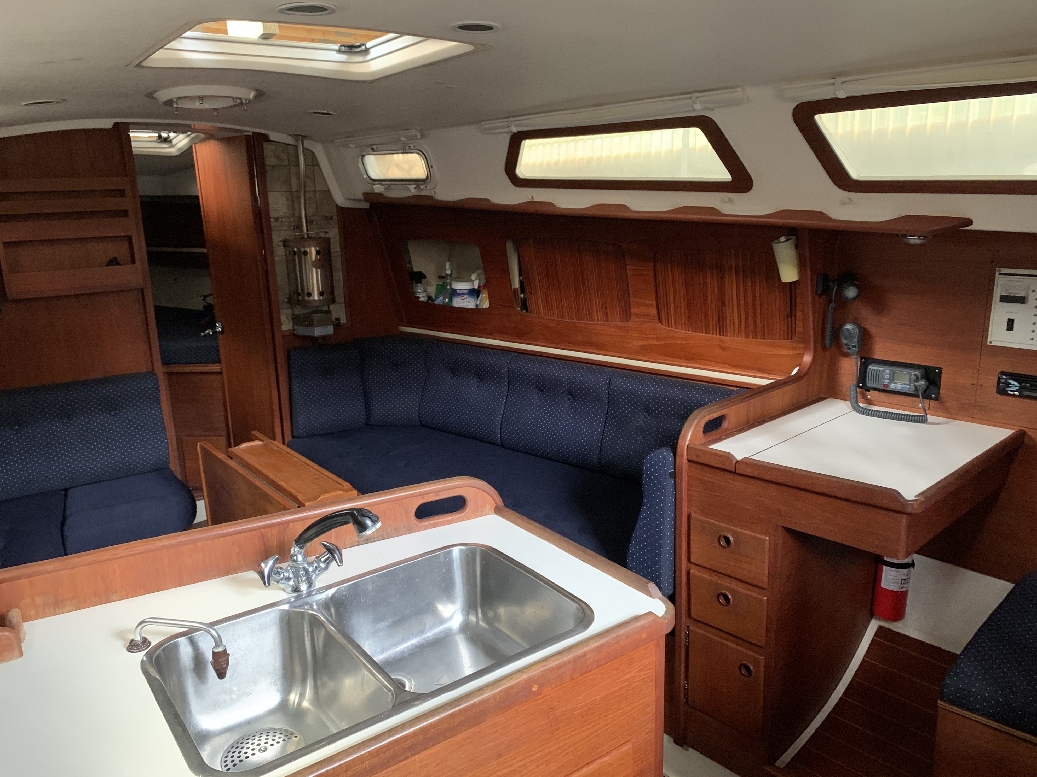Attitude — Sabre 34 Targa Aft-Cabin Sloop — photo 16