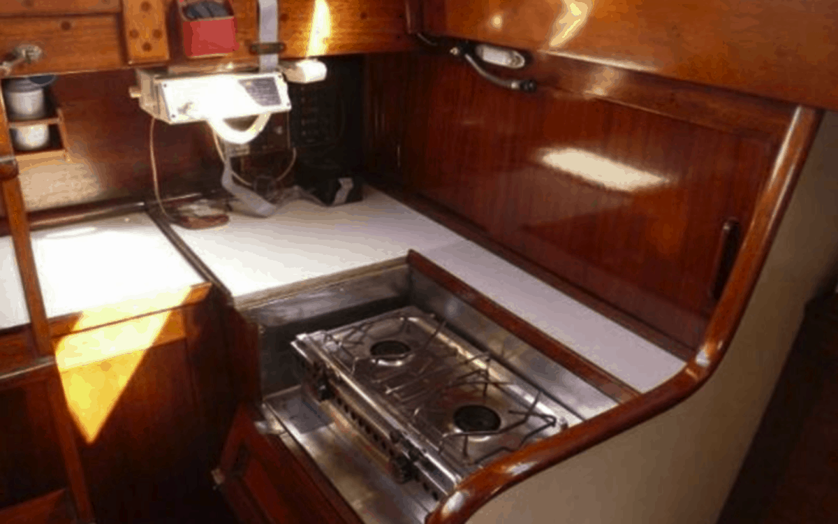 Ellida — 1958 Ohlson 35 Yawl — photo 6