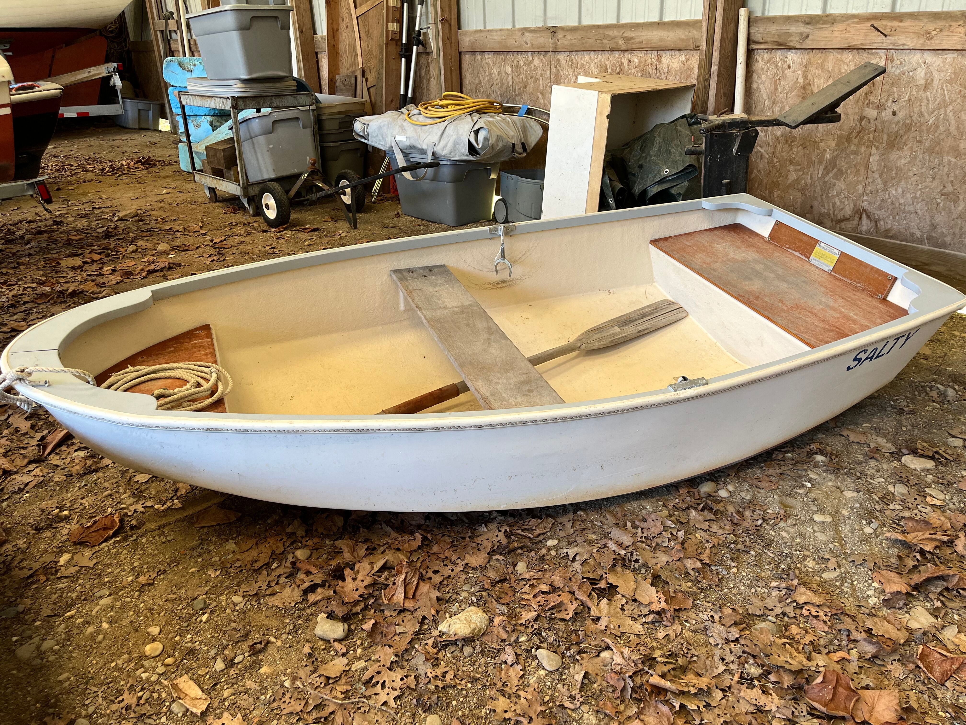 Emma — 1977 Cape Dory Cutter 30 — photo 4