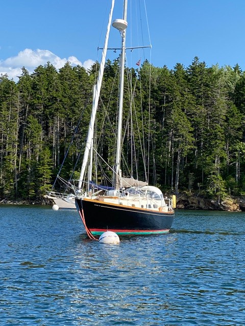 Hara — Allied Seabreeze 35 Sloop — photo 3