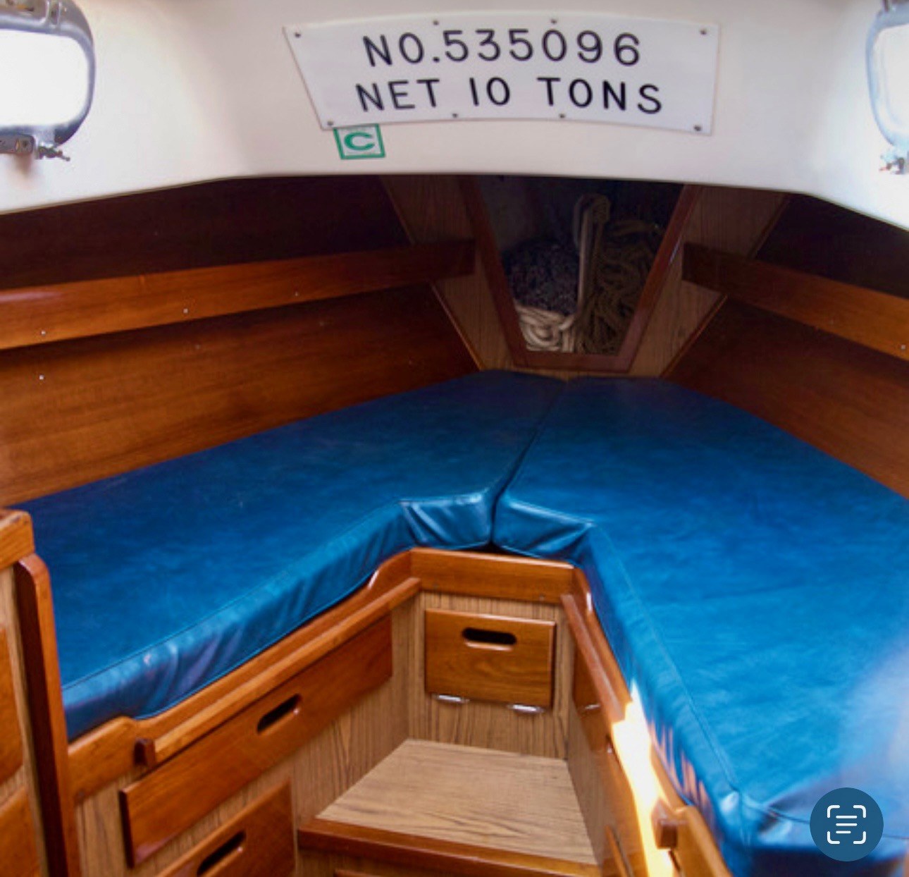 Hara — Allied Seabreeze 35 Sloop — photo 10