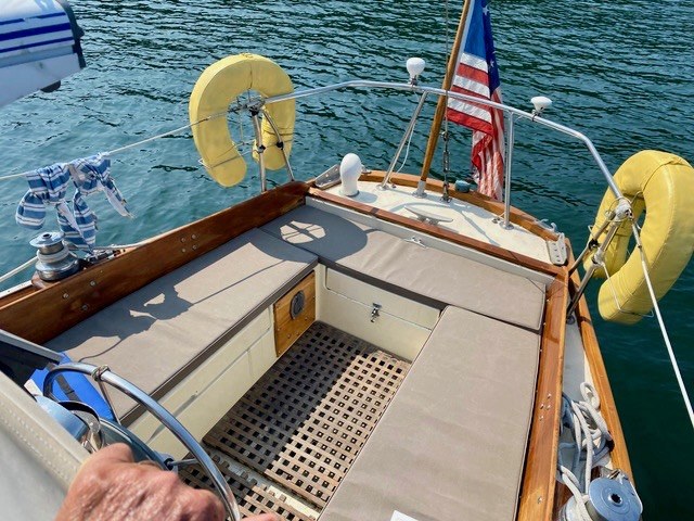 Hara — Allied Seabreeze 35 Sloop — photo 12