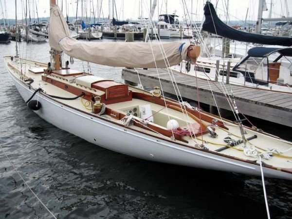 Hope — Alden Q Boat — photo 4 of 15