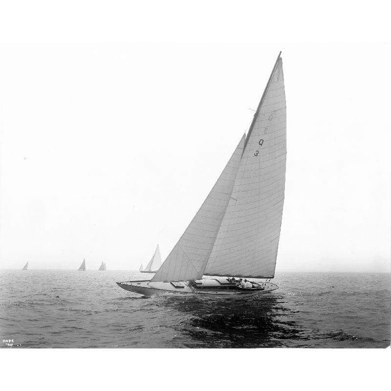 Hope — Alden Q Boat — photo 10 of 15