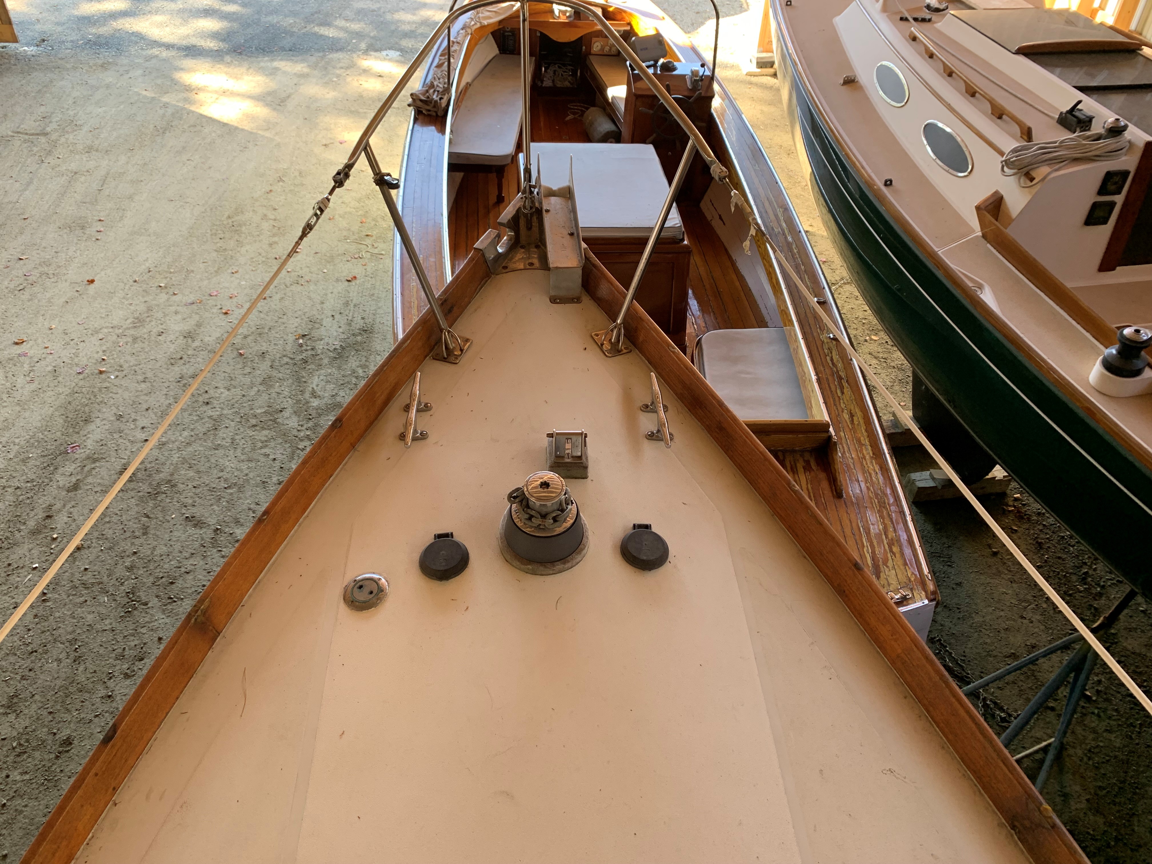 Jubilee — Hinckley Pilot 35 Sloop — photo 3