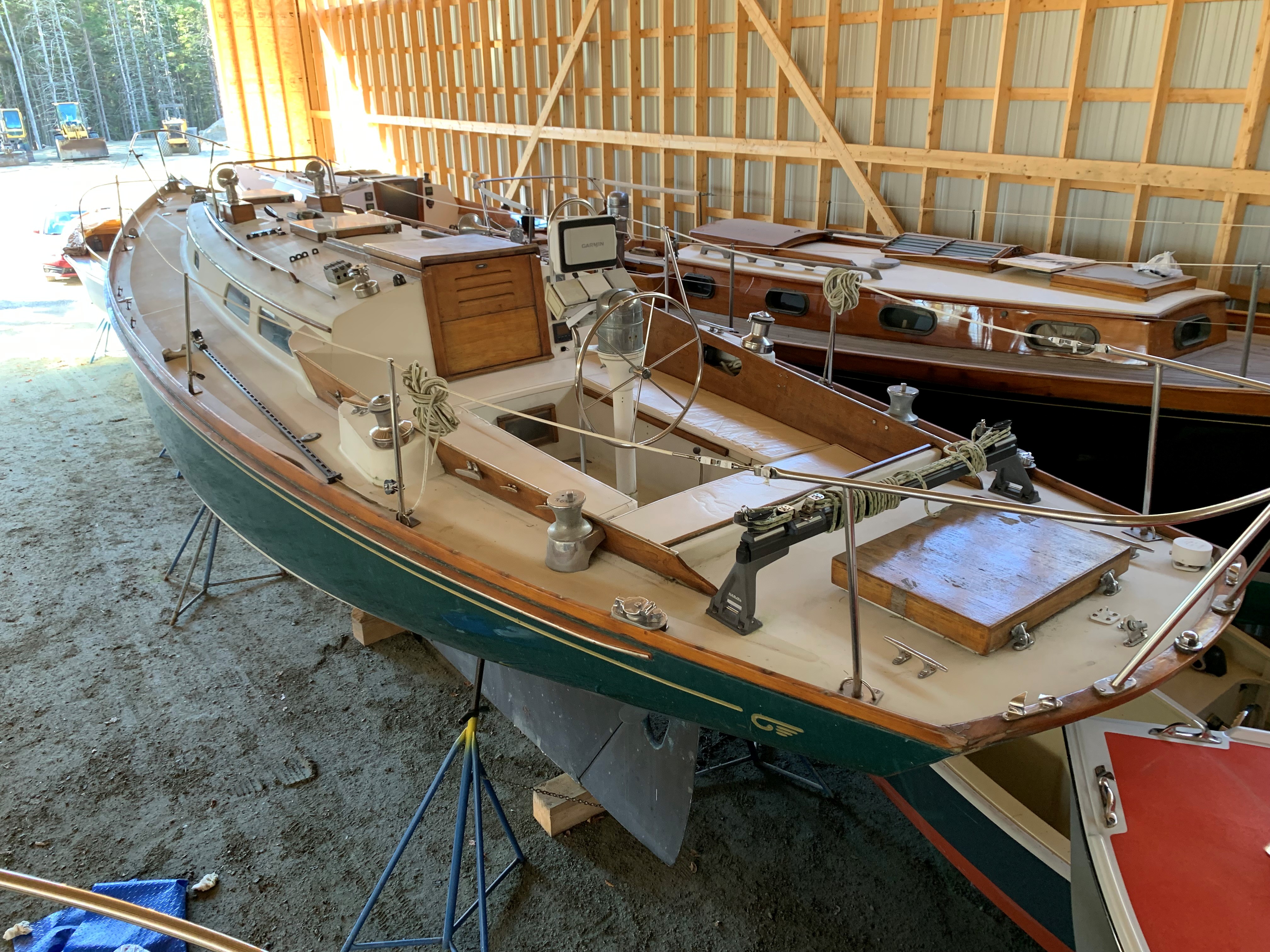 Jubilee — Hinckley Pilot 35 Sloop — photo 8