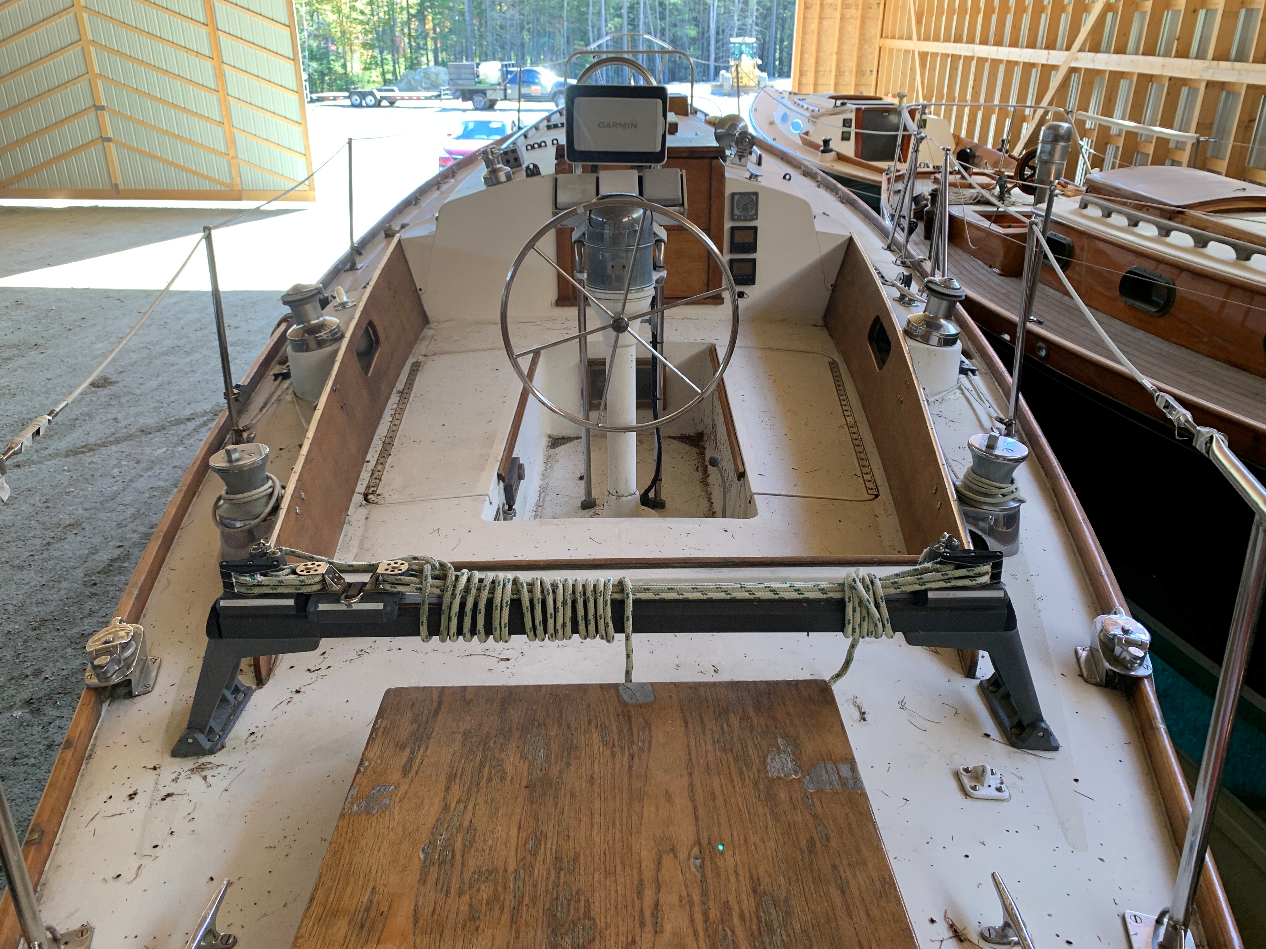 Jubilee — Hinckley Pilot 35 Sloop — photo 10