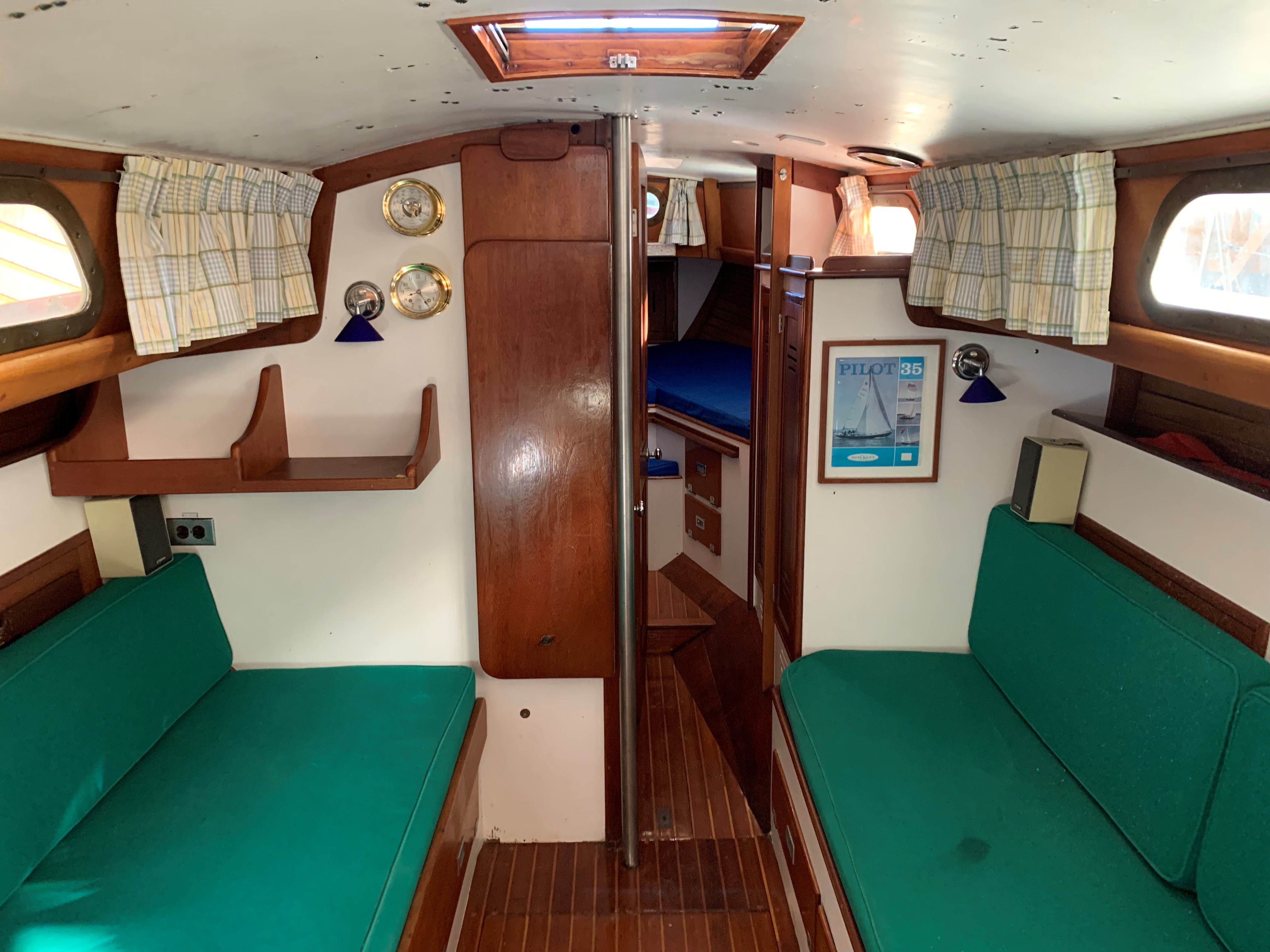 Jubilee — Hinckley Pilot 35 Sloop — photo 15