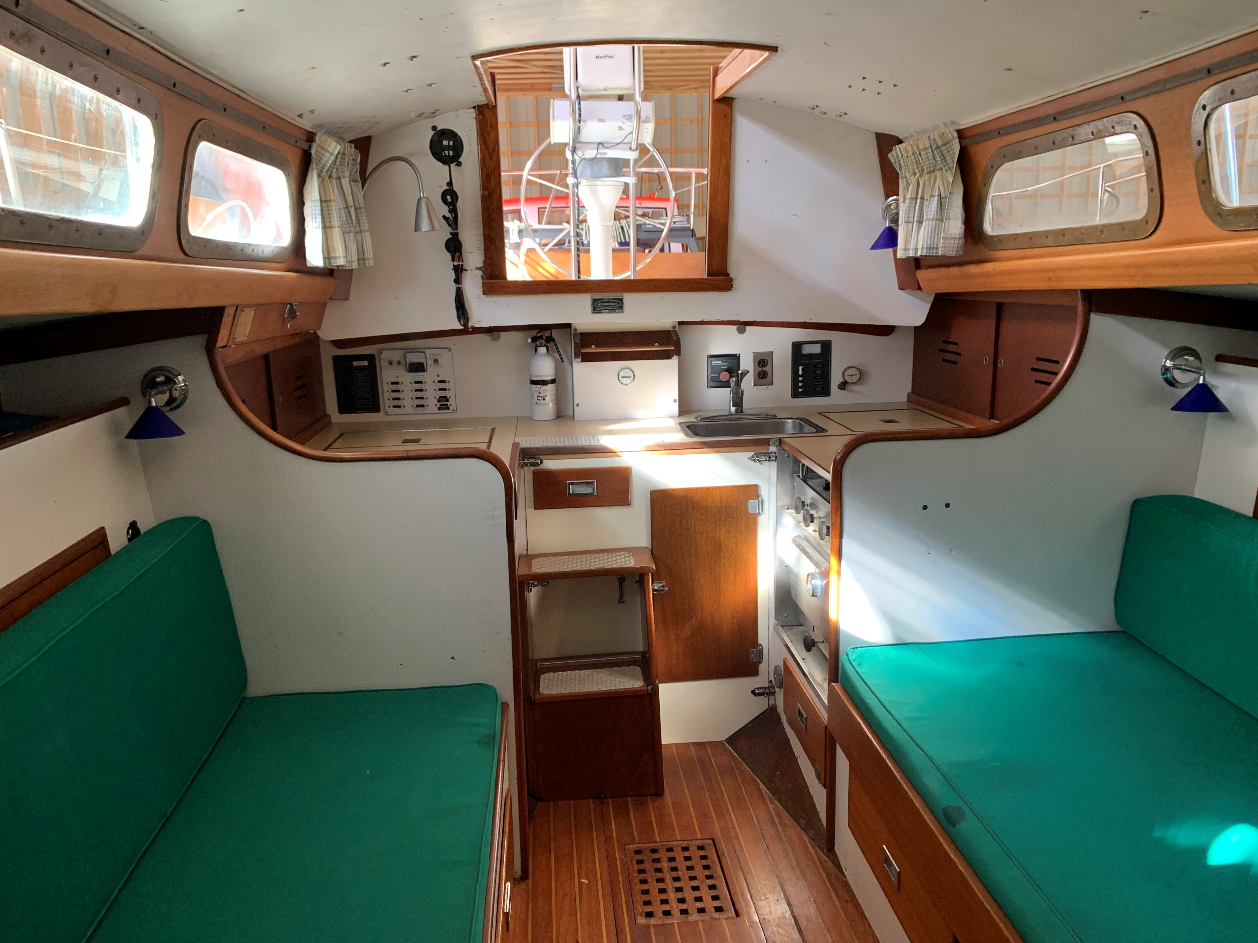 Jubilee — Hinckley Pilot 35 Sloop — photo 17