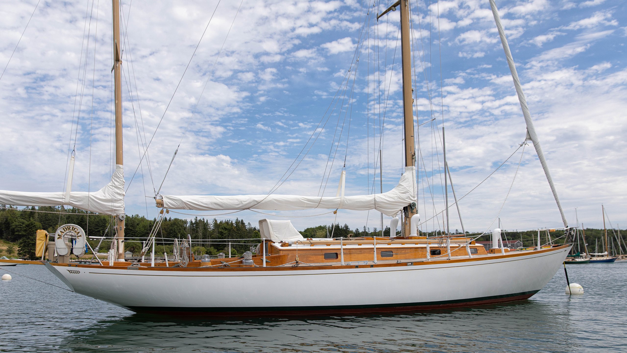 Madrigal — Sparkman & Stephens / Paul Luke Yawl — photo 2