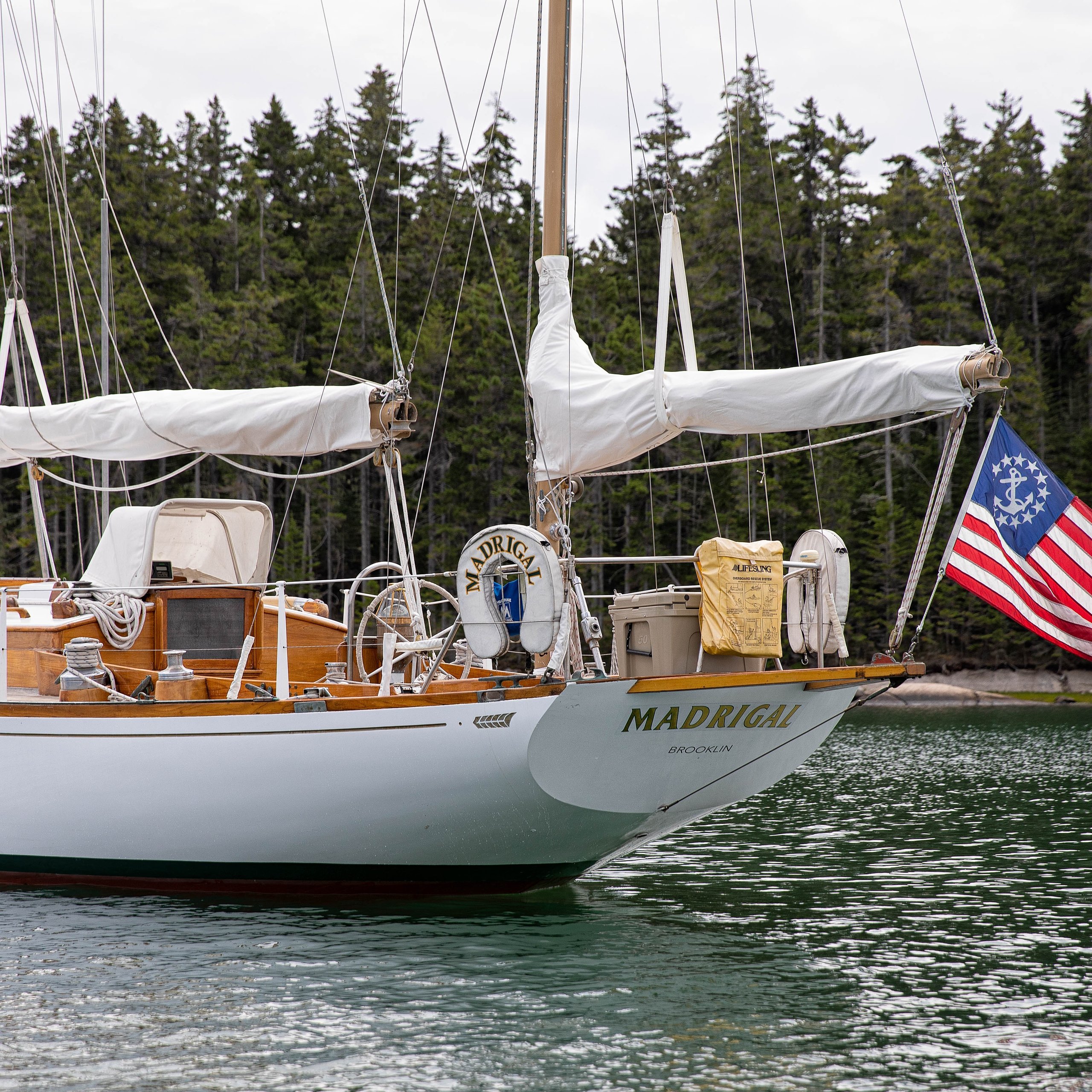 Madrigal — Sparkman & Stephens / Paul Luke Yawl — photo 4