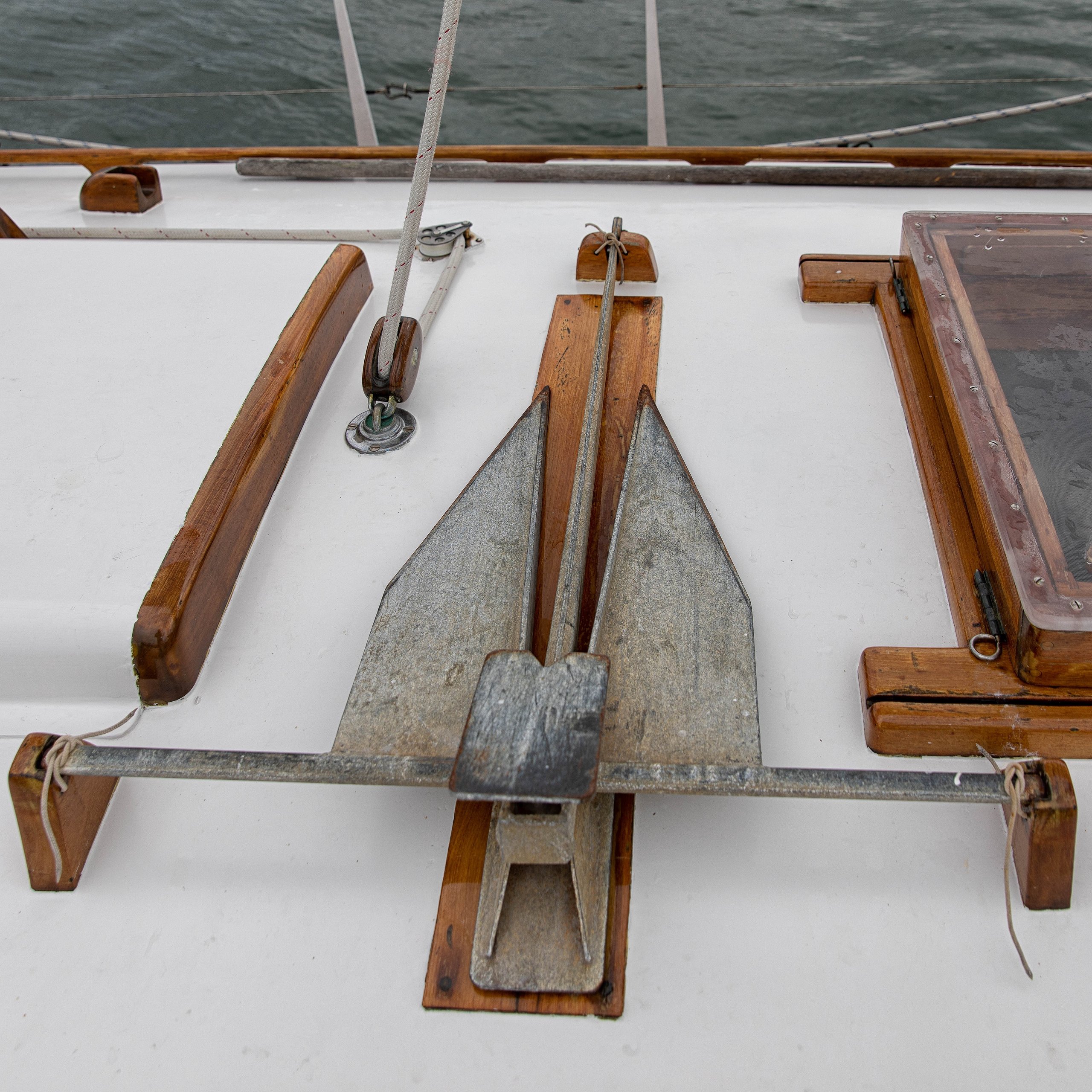 Madrigal — Sparkman & Stephens / Paul Luke Yawl — photo 14