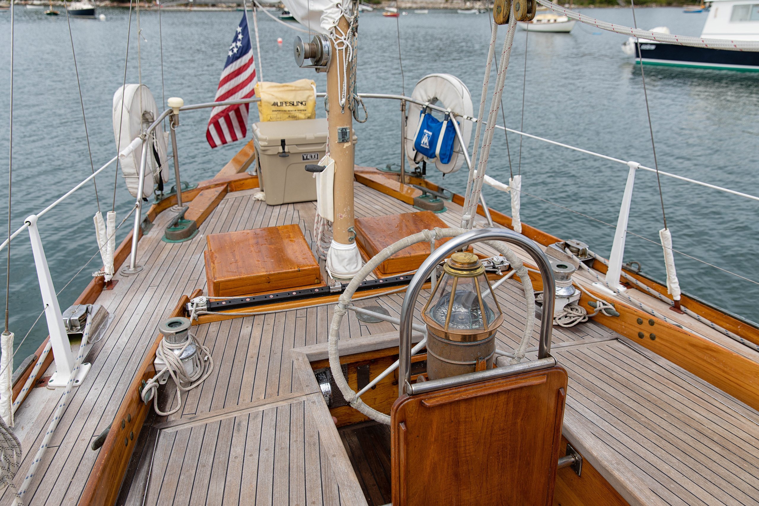 Madrigal — Sparkman & Stephens / Paul Luke Yawl — photo 21