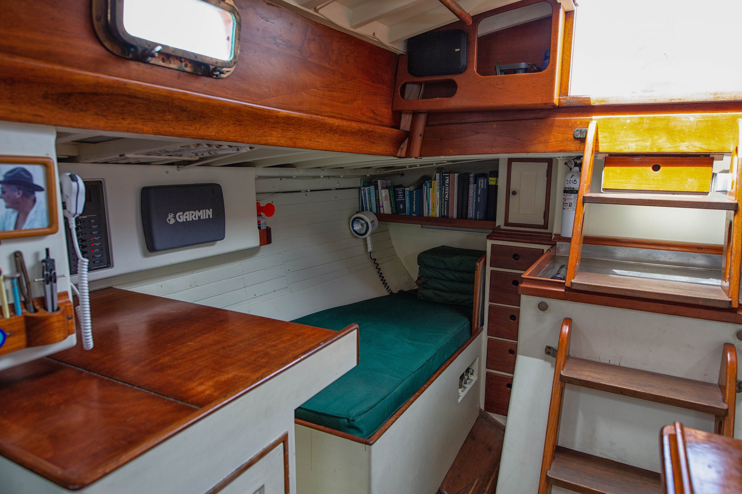 Madrigal — Sparkman & Stephens / Paul Luke Yawl — photo 39