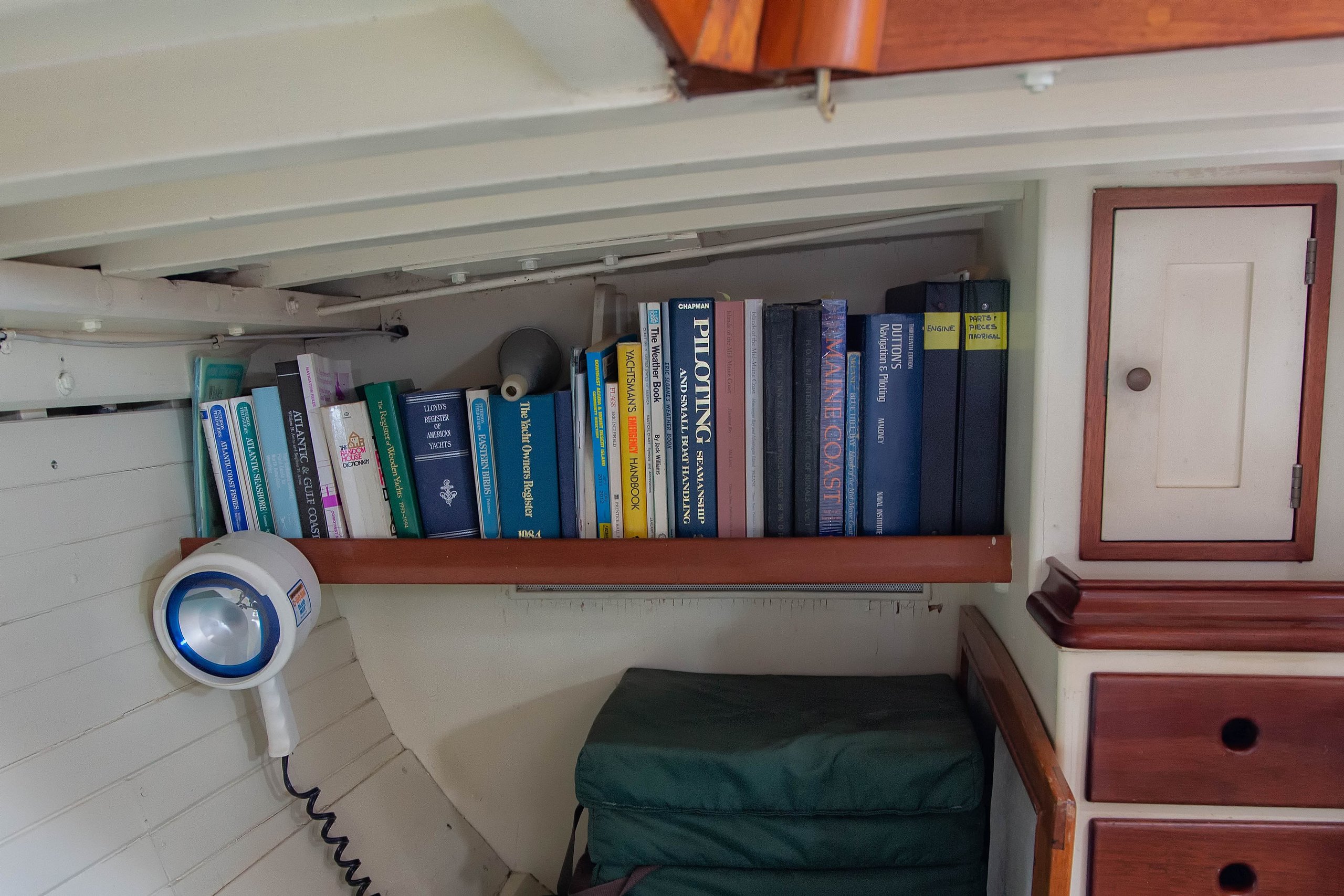 Madrigal — Sparkman & Stephens / Paul Luke Yawl — photo 40