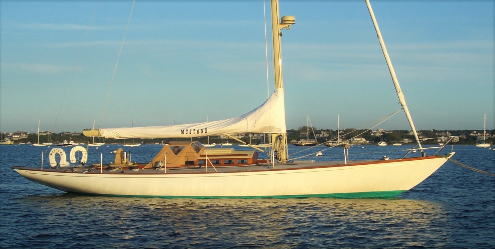 Mustang — W-Class W-46 Sloop — photo 12
