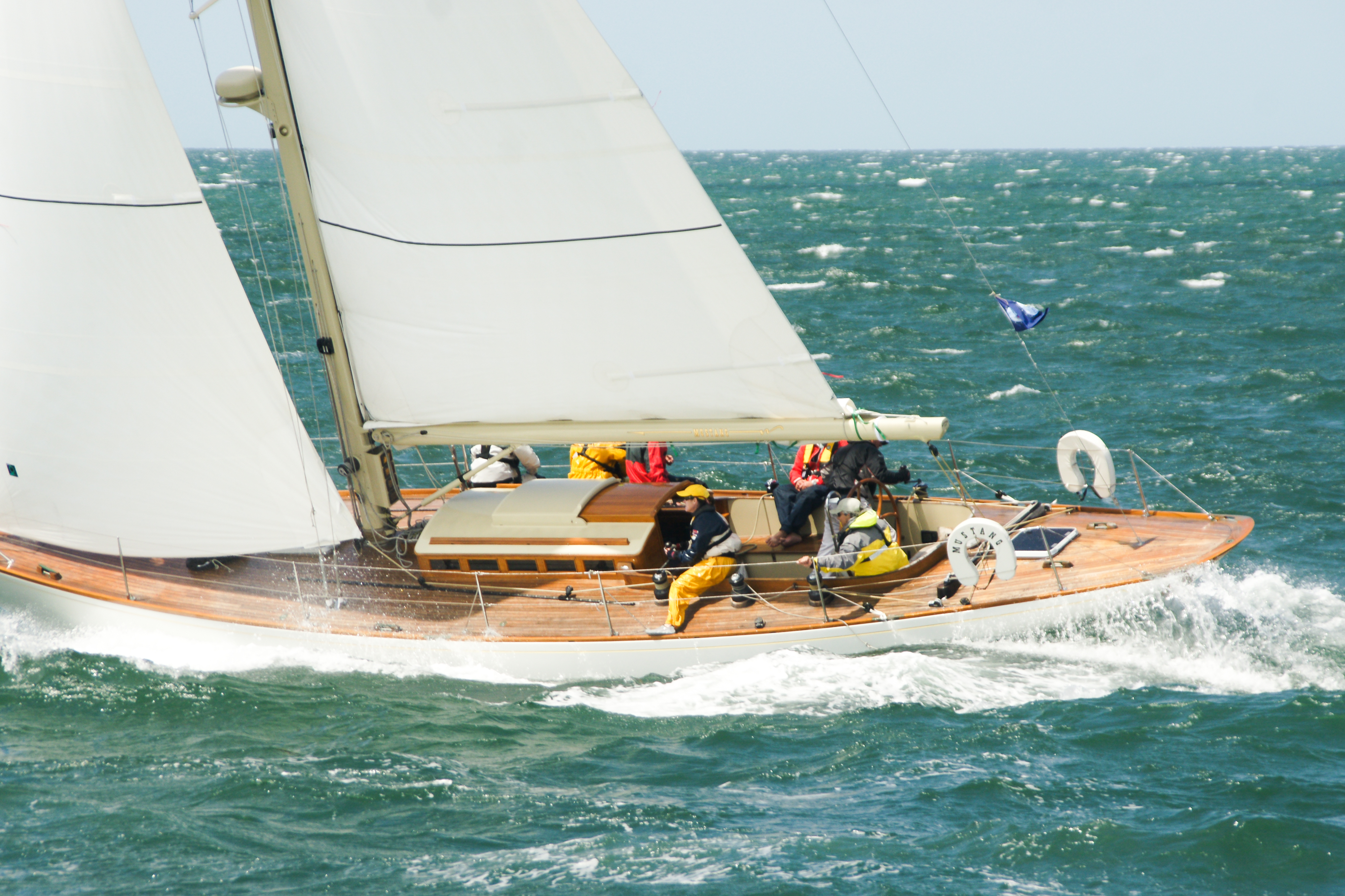 Mustang — W-Class W-46 Sloop — photo 14