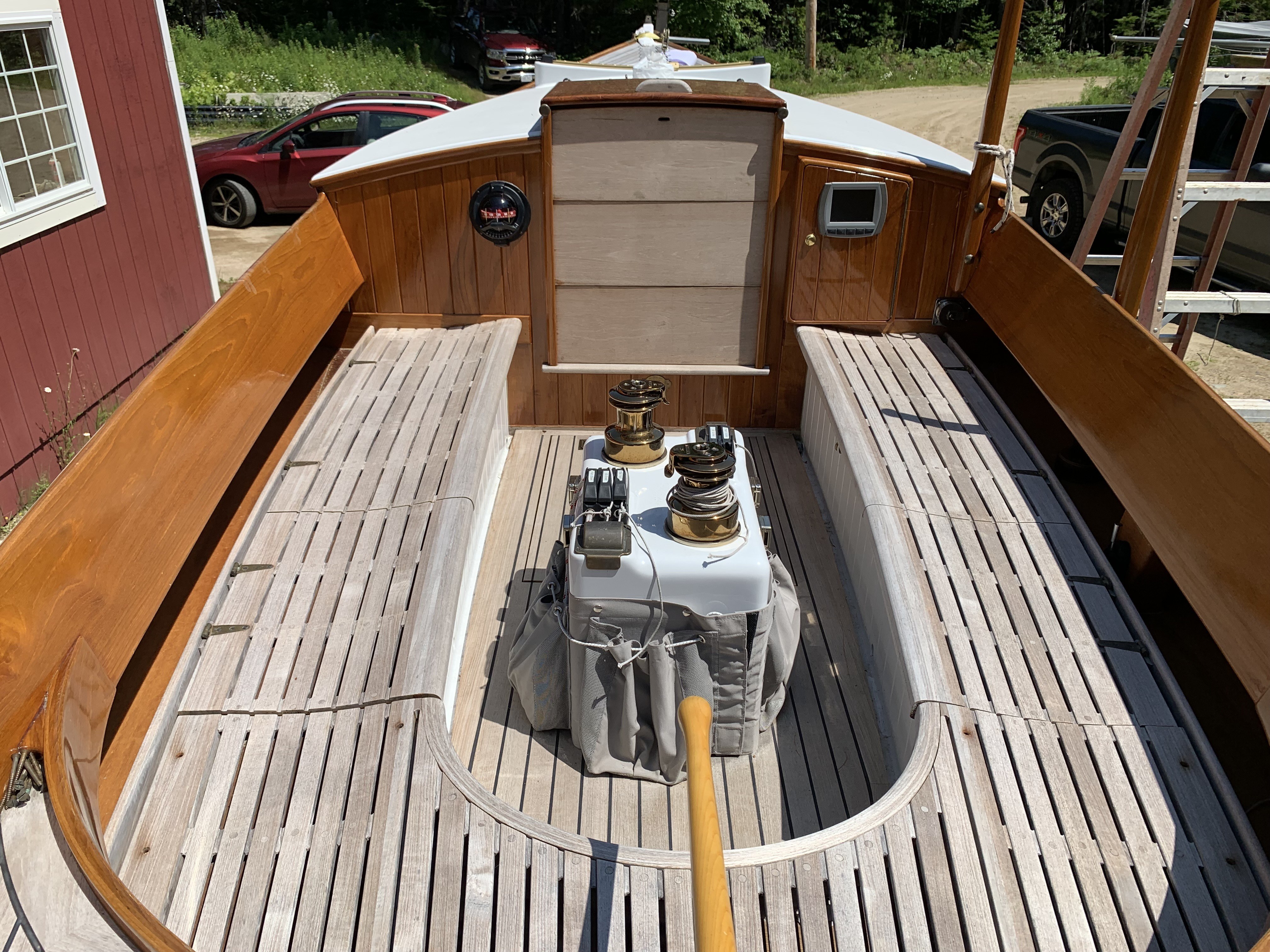 Nonoro — Herreshoff Alerion 26 Sloop — photo 5