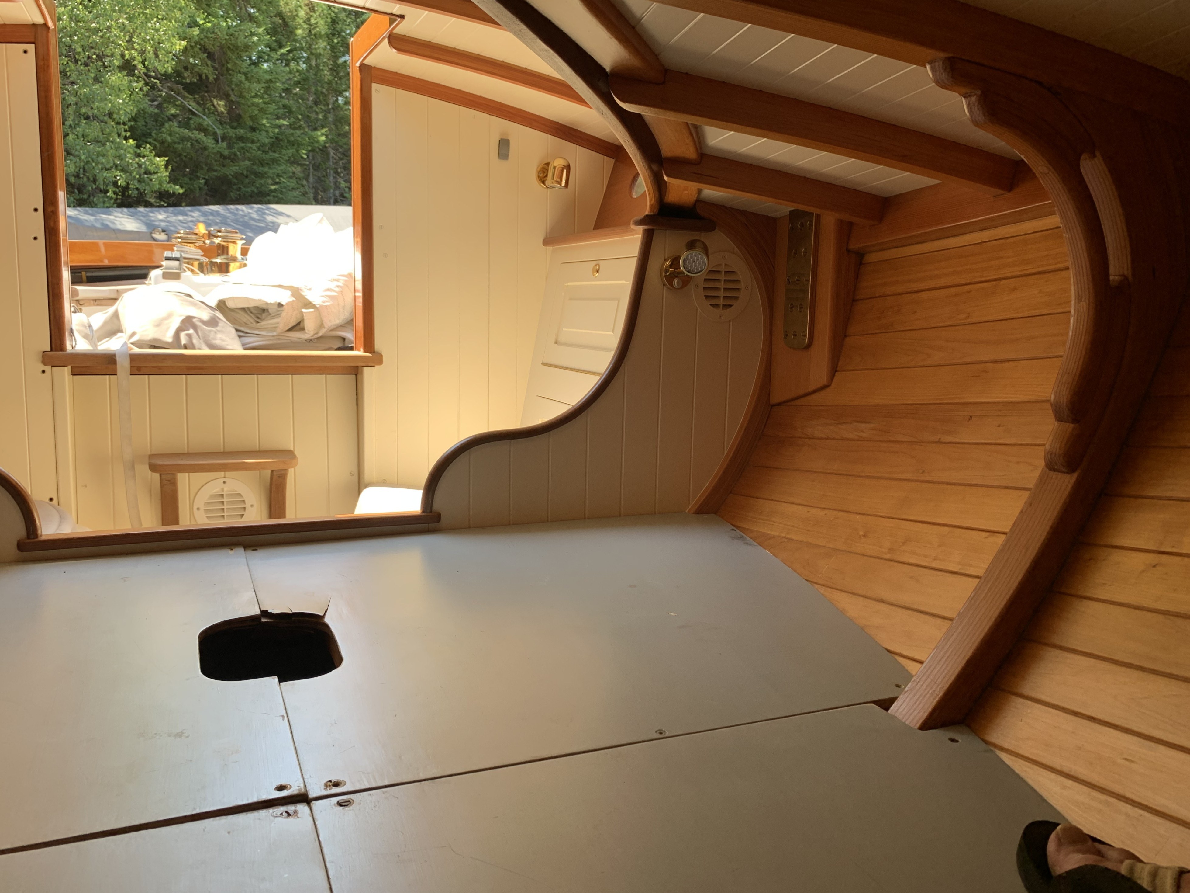 Nonoro — Herreshoff Alerion 26 Sloop — photo 9