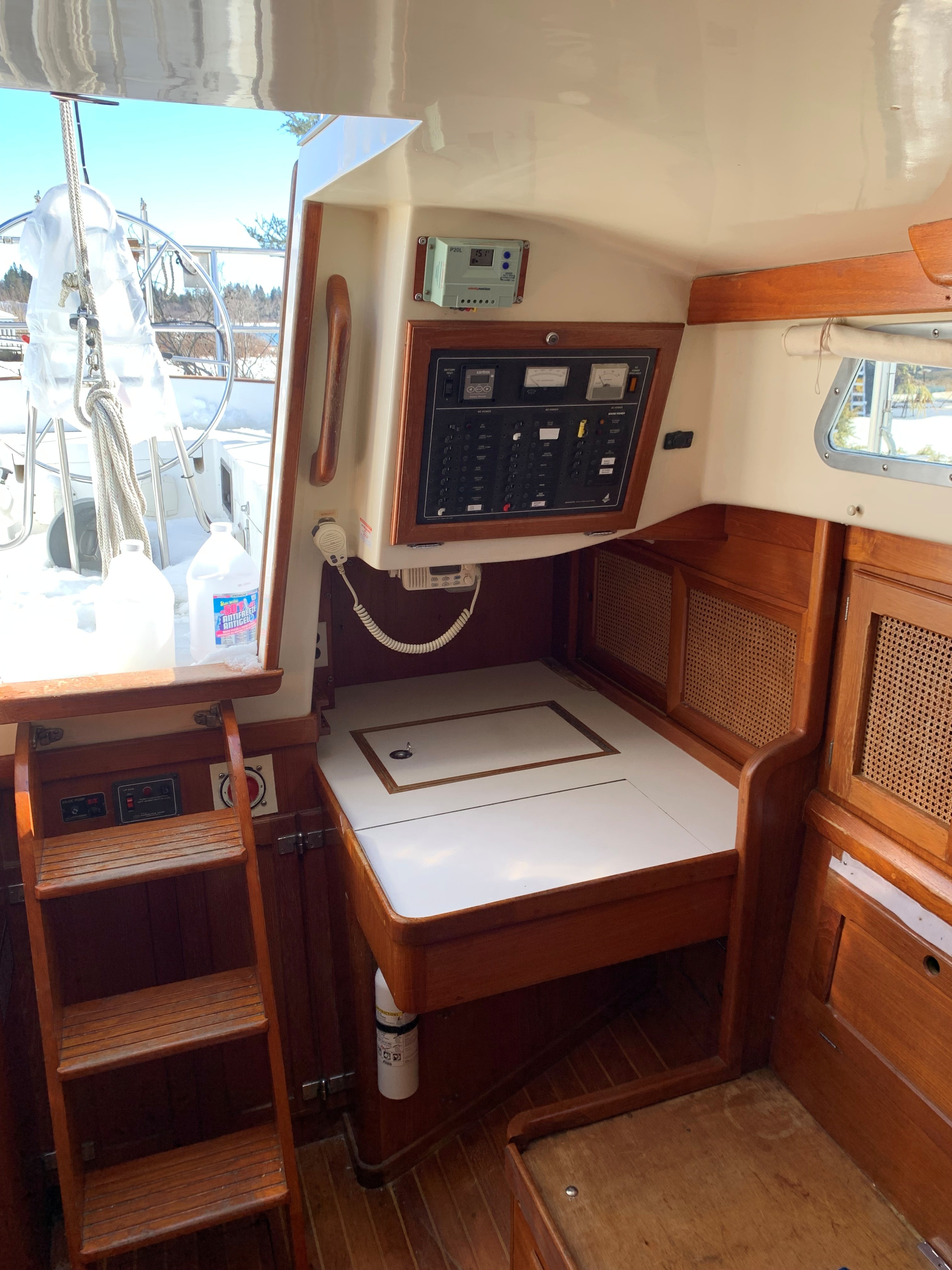 Potpourri — Bristol 31.1 Sloop — photo 12