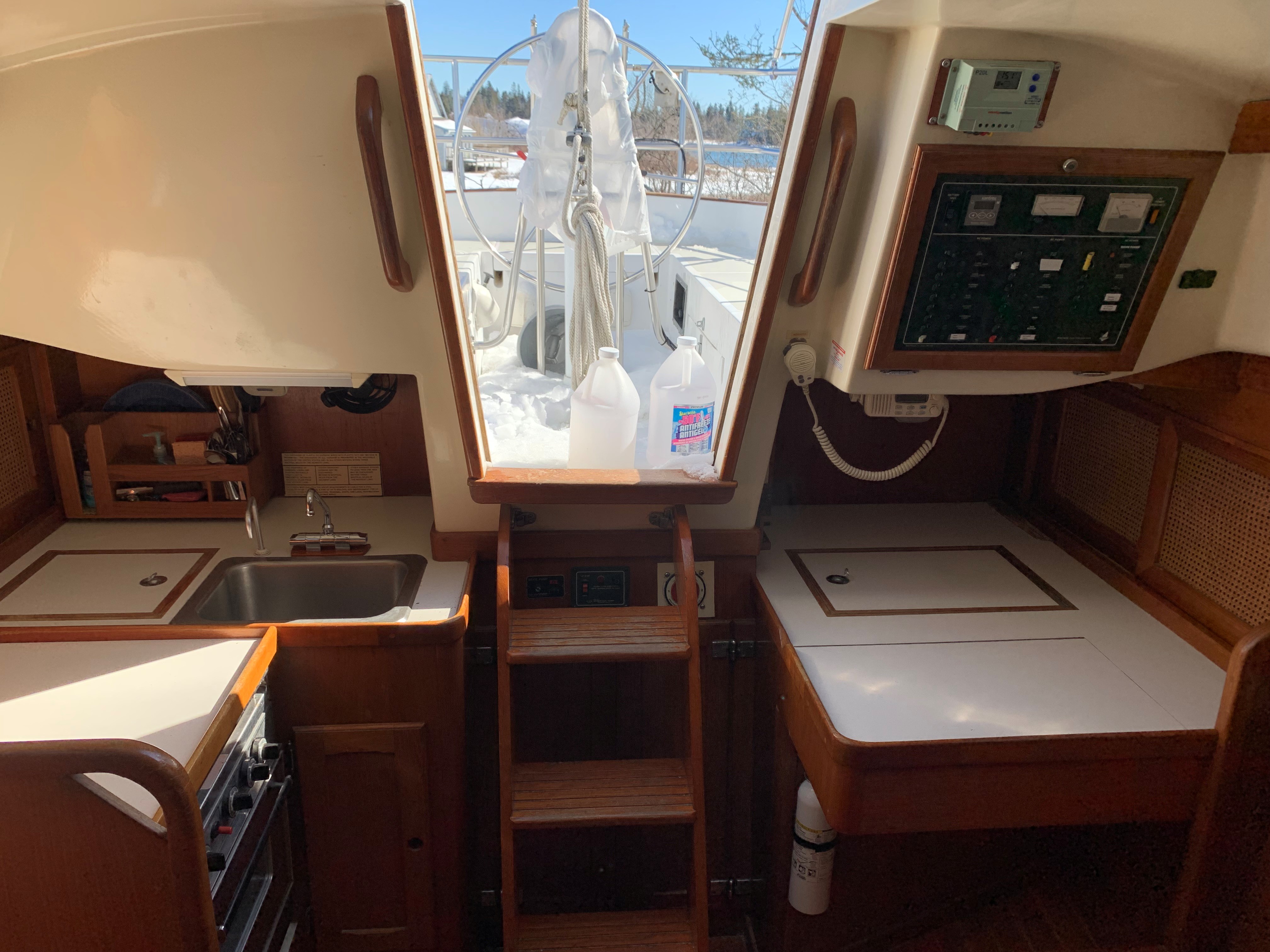 Potpourri — Bristol 31.1 Sloop — photo 13
