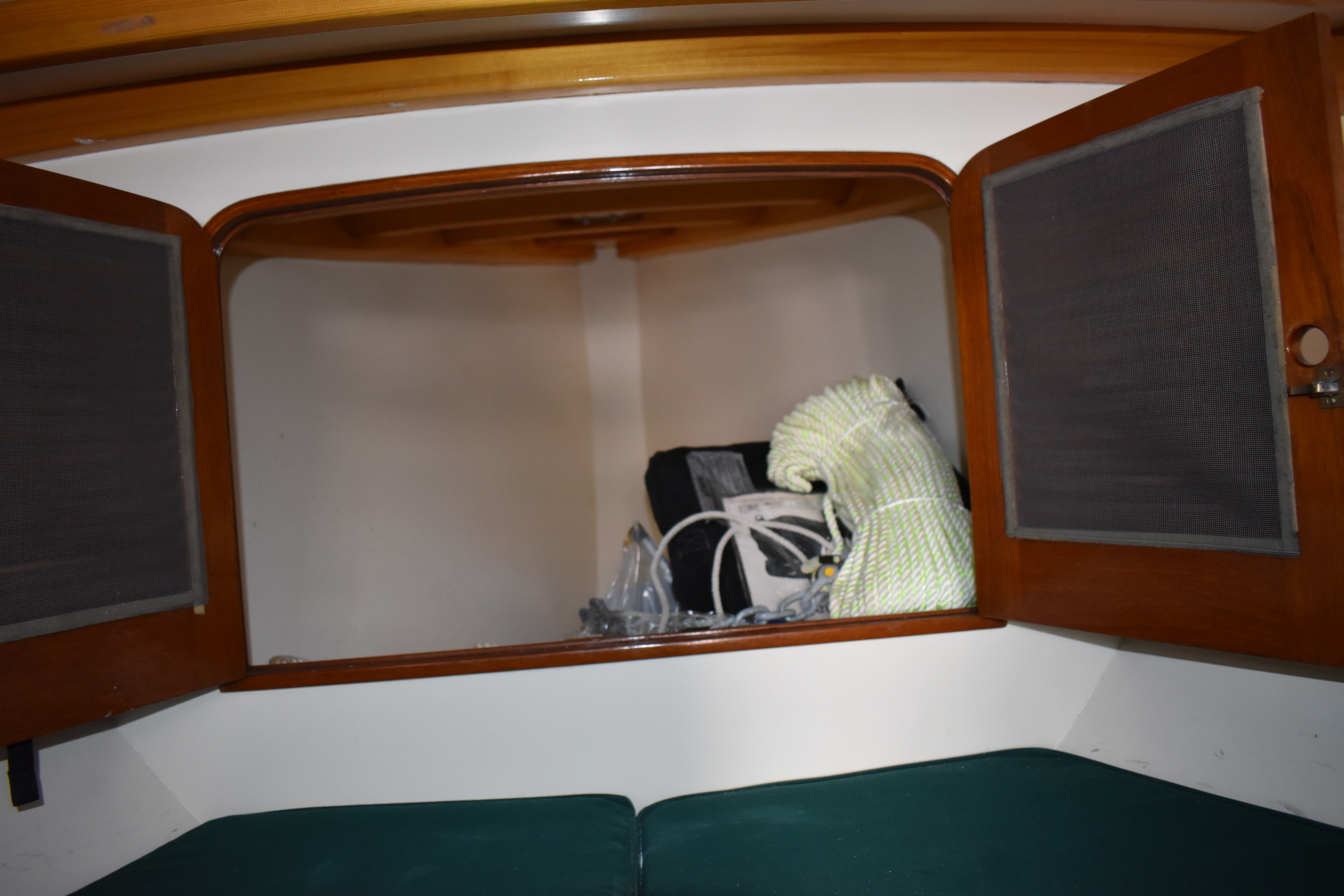 Pudding — Center Harbor 31 Sloop — photo 38
