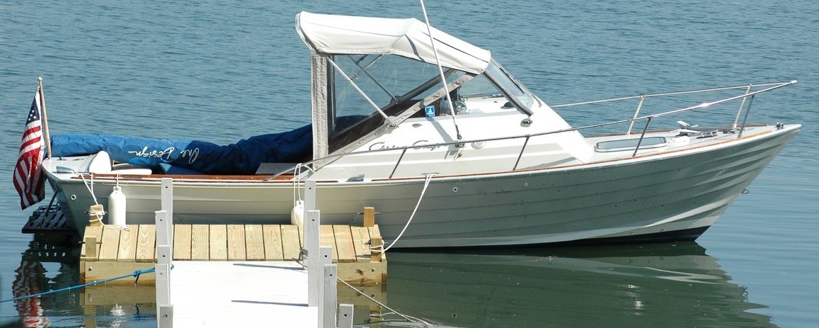 Relish — Chris Craft Cavalier Cutlass