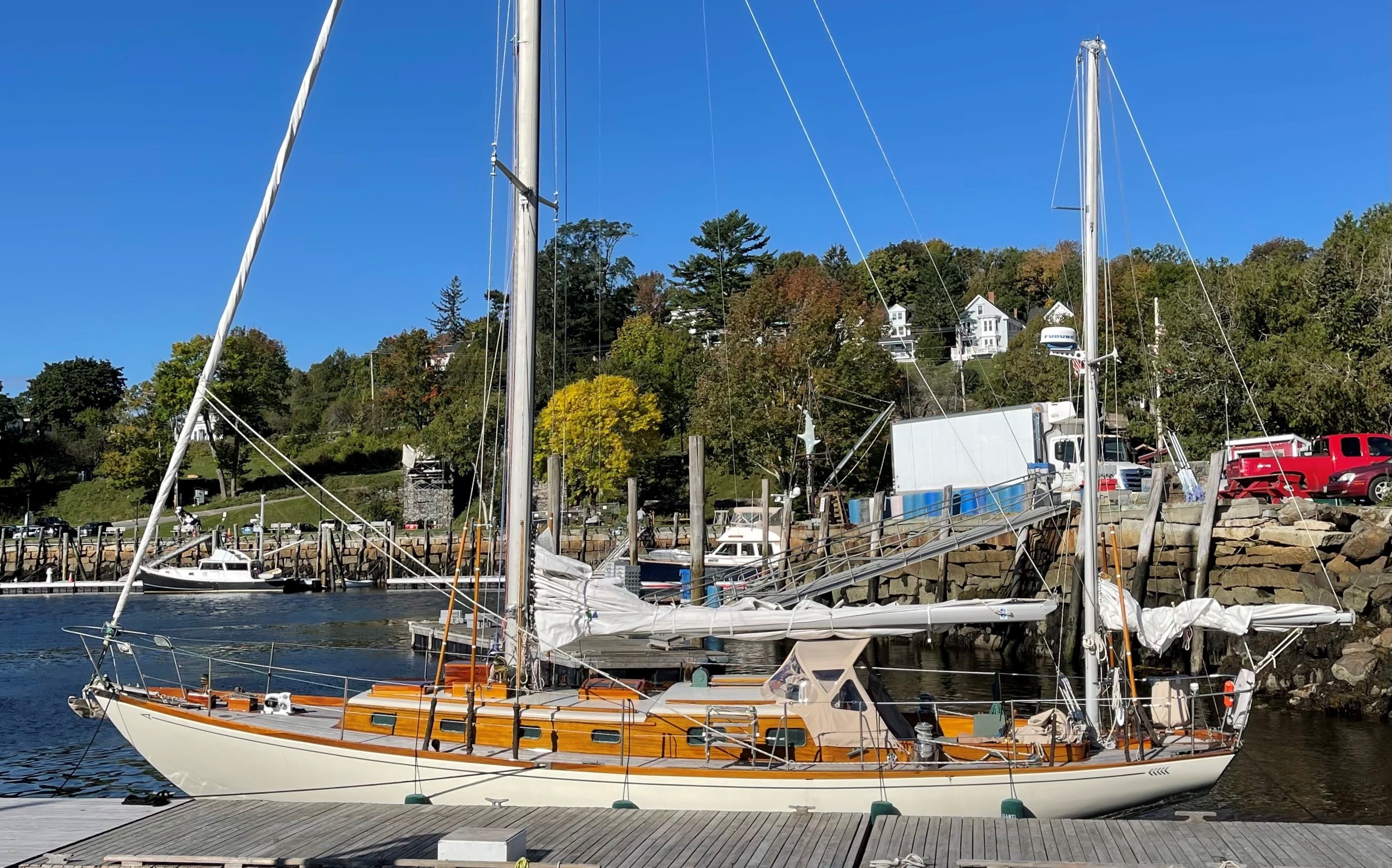 Shanti — Alden K/CB Yawl