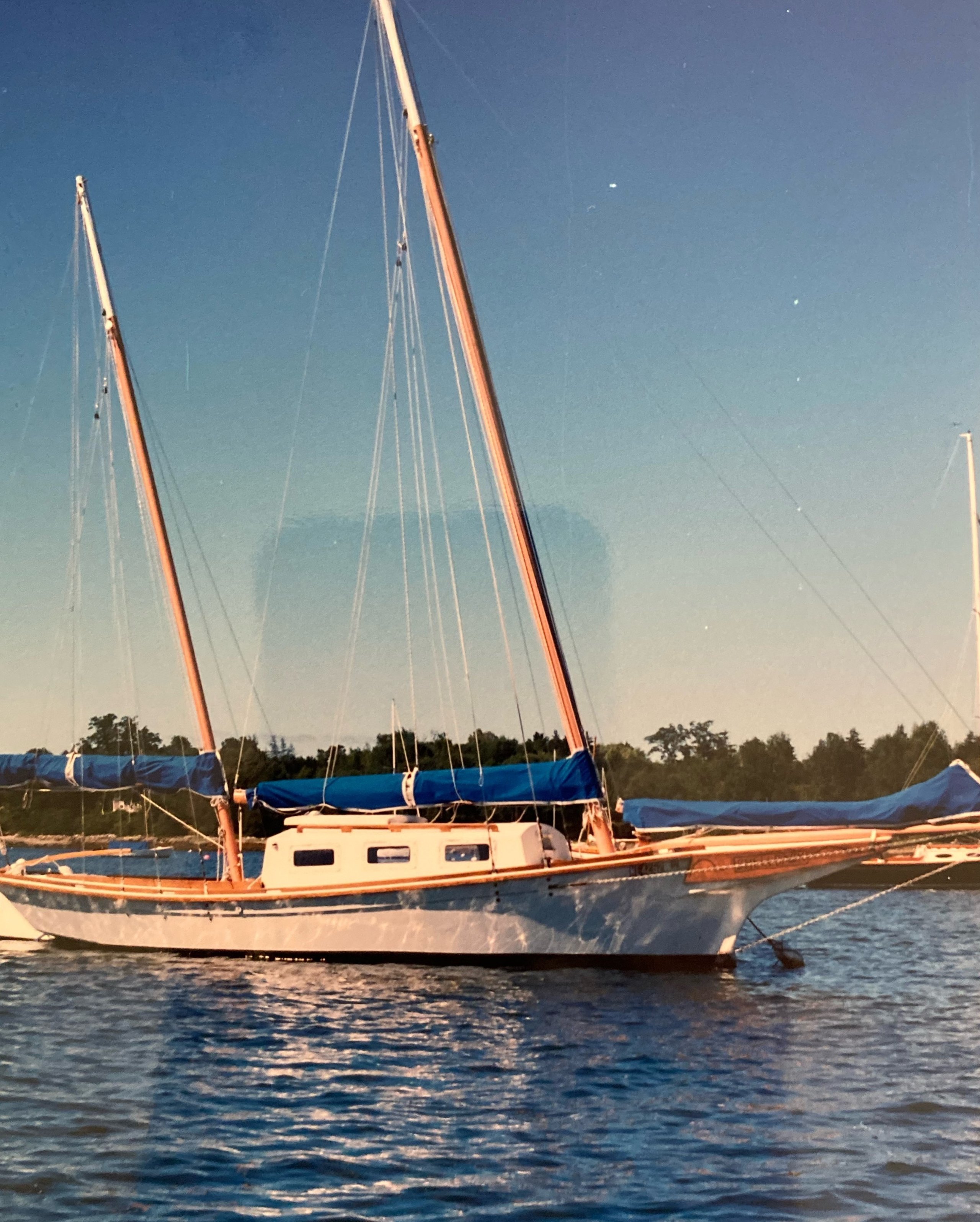 Shellback — Menger Oysterman 23 Ketch — photo 3