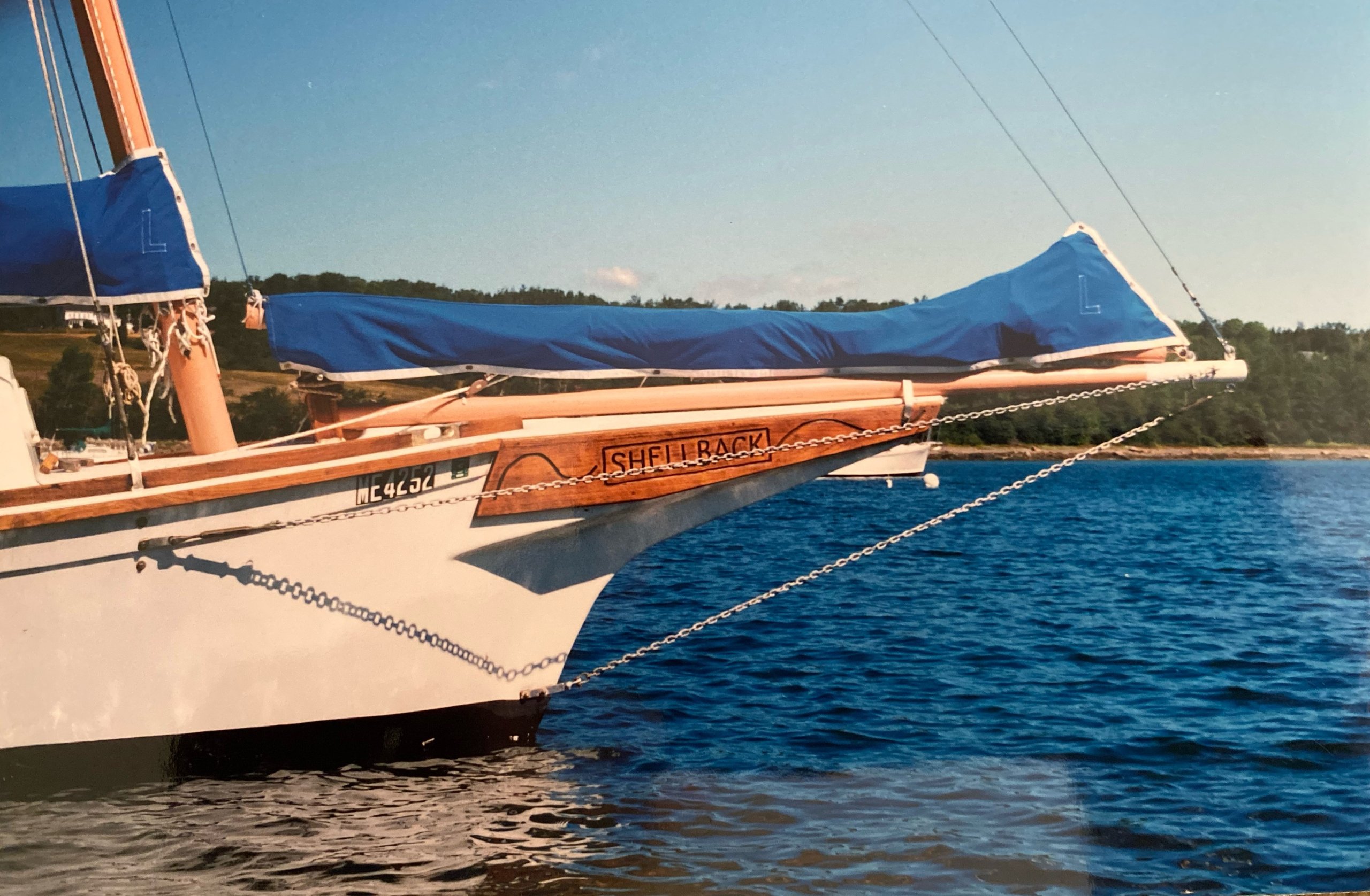 Shellback — Menger Oysterman 23 Ketch — photo 4