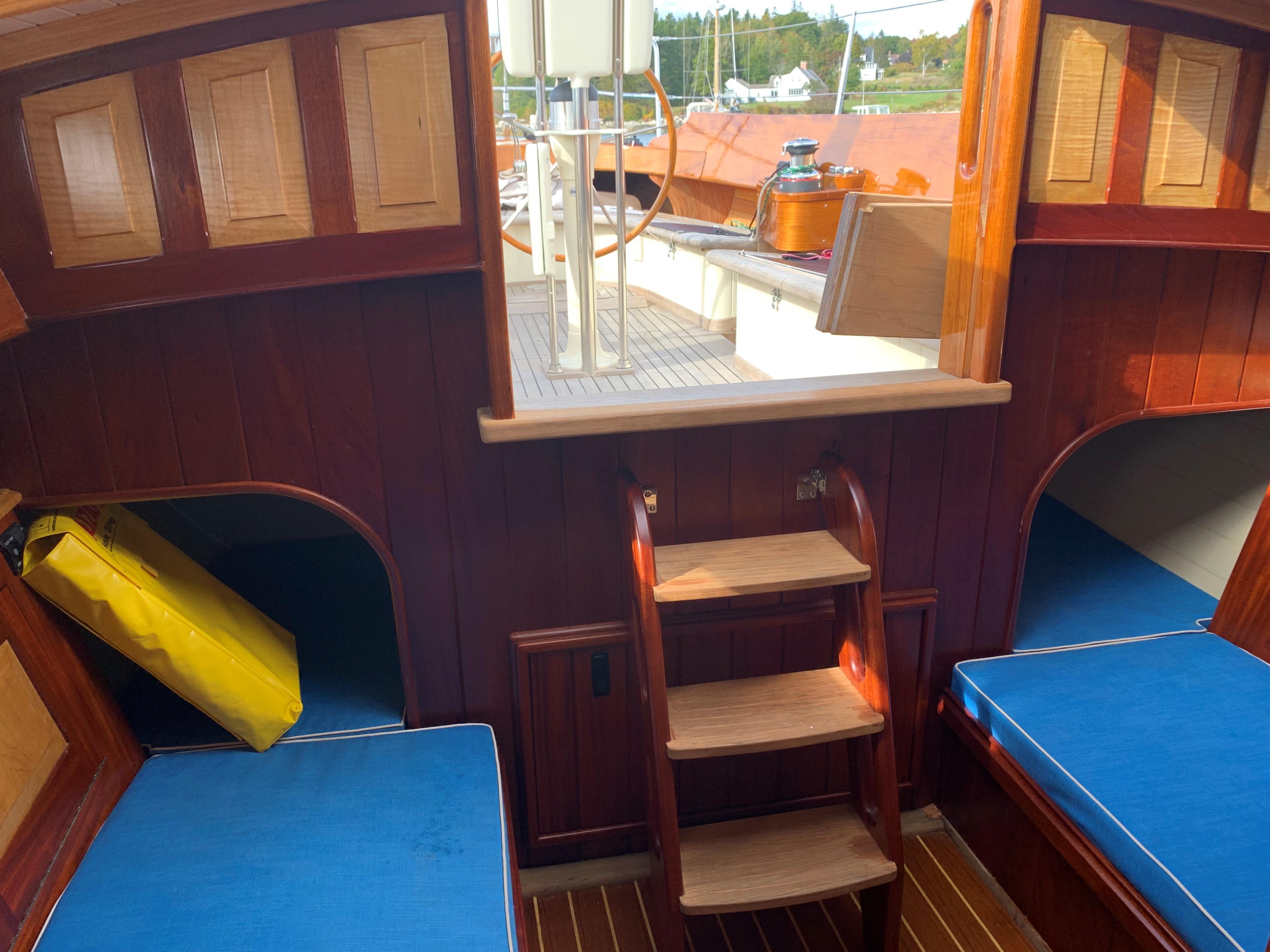 Susan — Brion Rieff 34 Sloop — photo 16