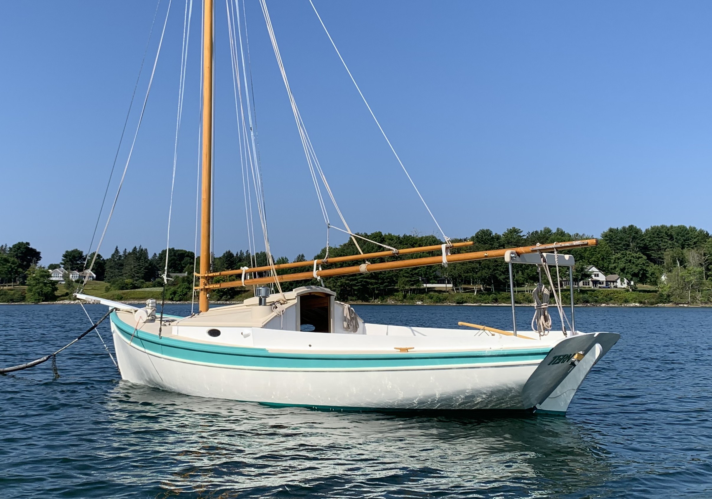Tern — Harry Bryan 'Katie' Gaff Sloop — photo 3 of 14